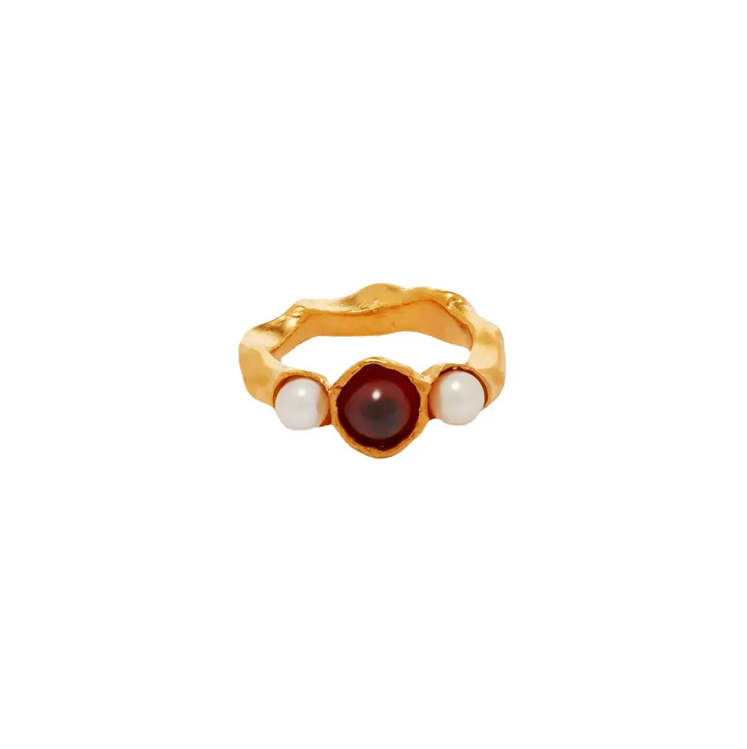 18K Gold Pearl Red stone Ring