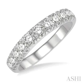 3/4 ctw 11 Stone Round Cut Diamond Wedding Band in 14K White Gold