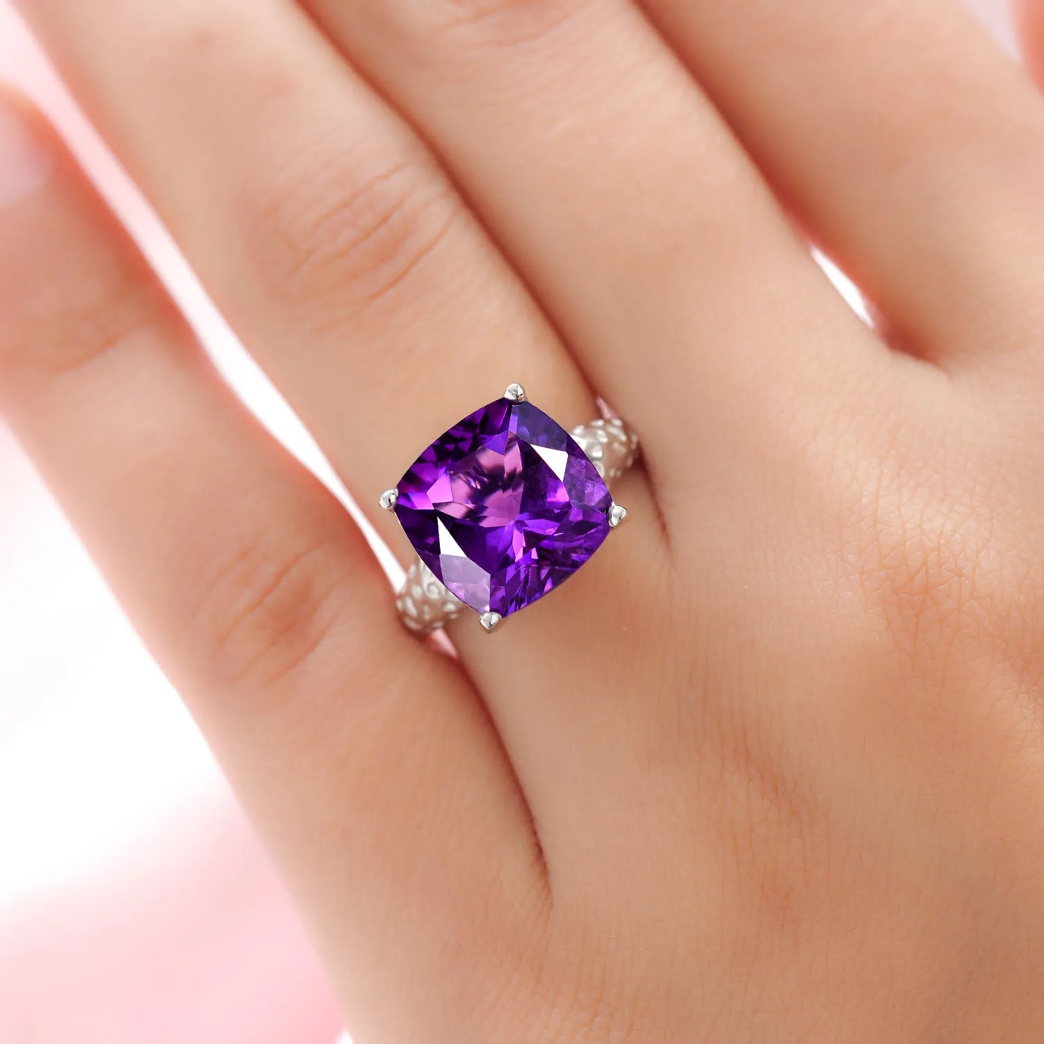 Allegro Amethyst Cocktail Solitaire Ring