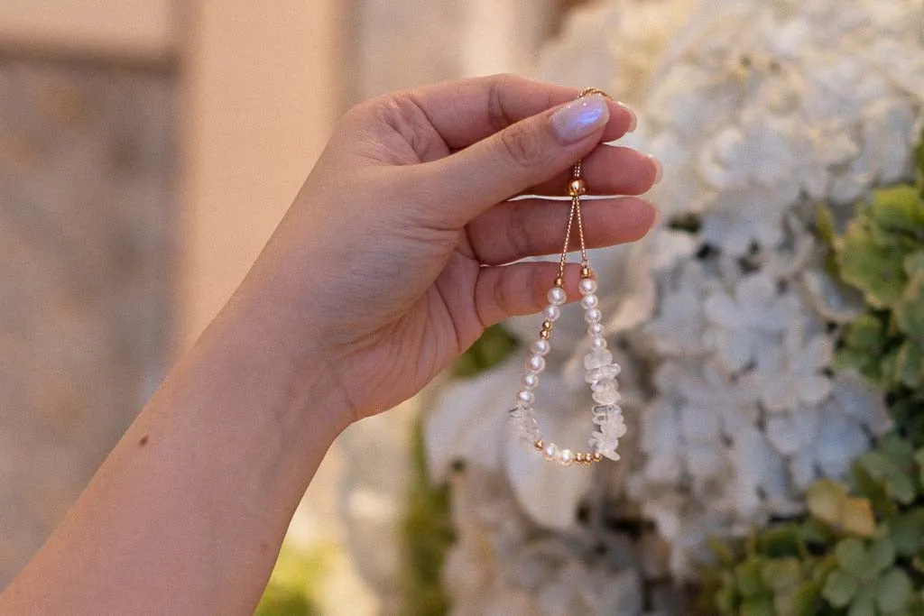 Jo March - Rainbow Moonstone Pearl Bracelet