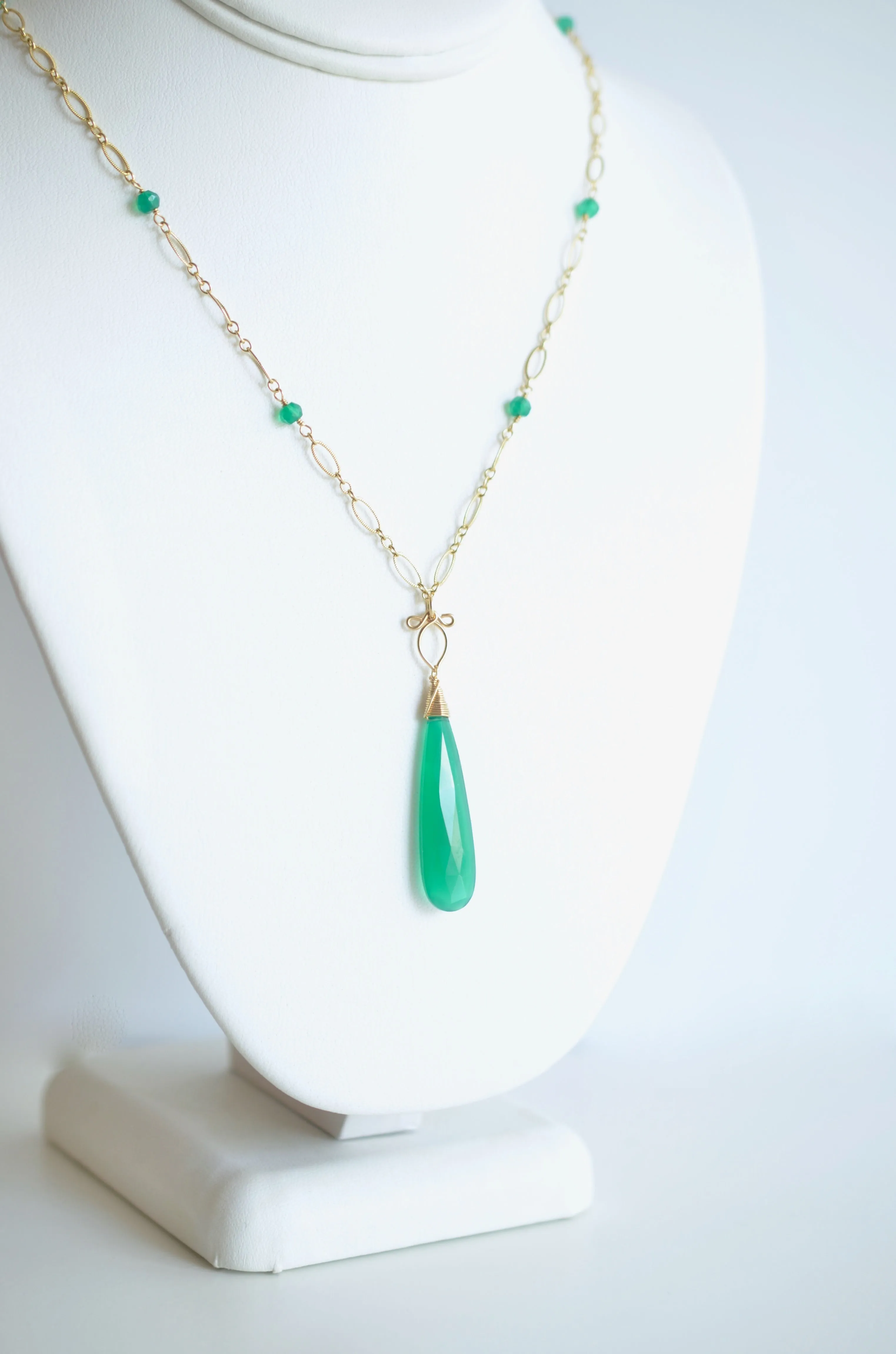 Judit - Green Onyx, 14k Gold Filled Necklace