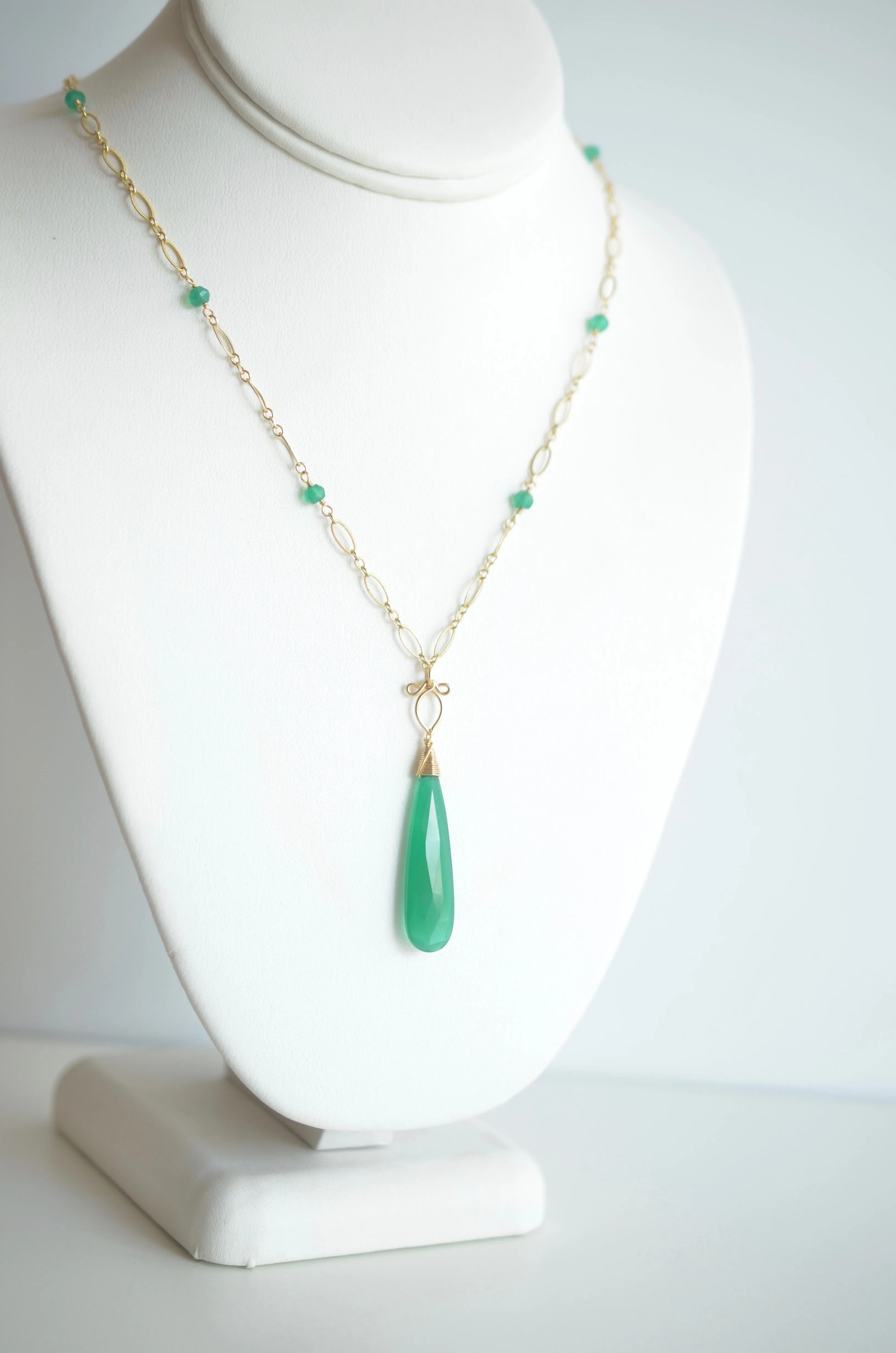 Judit - Green Onyx, 14k Gold Filled Necklace