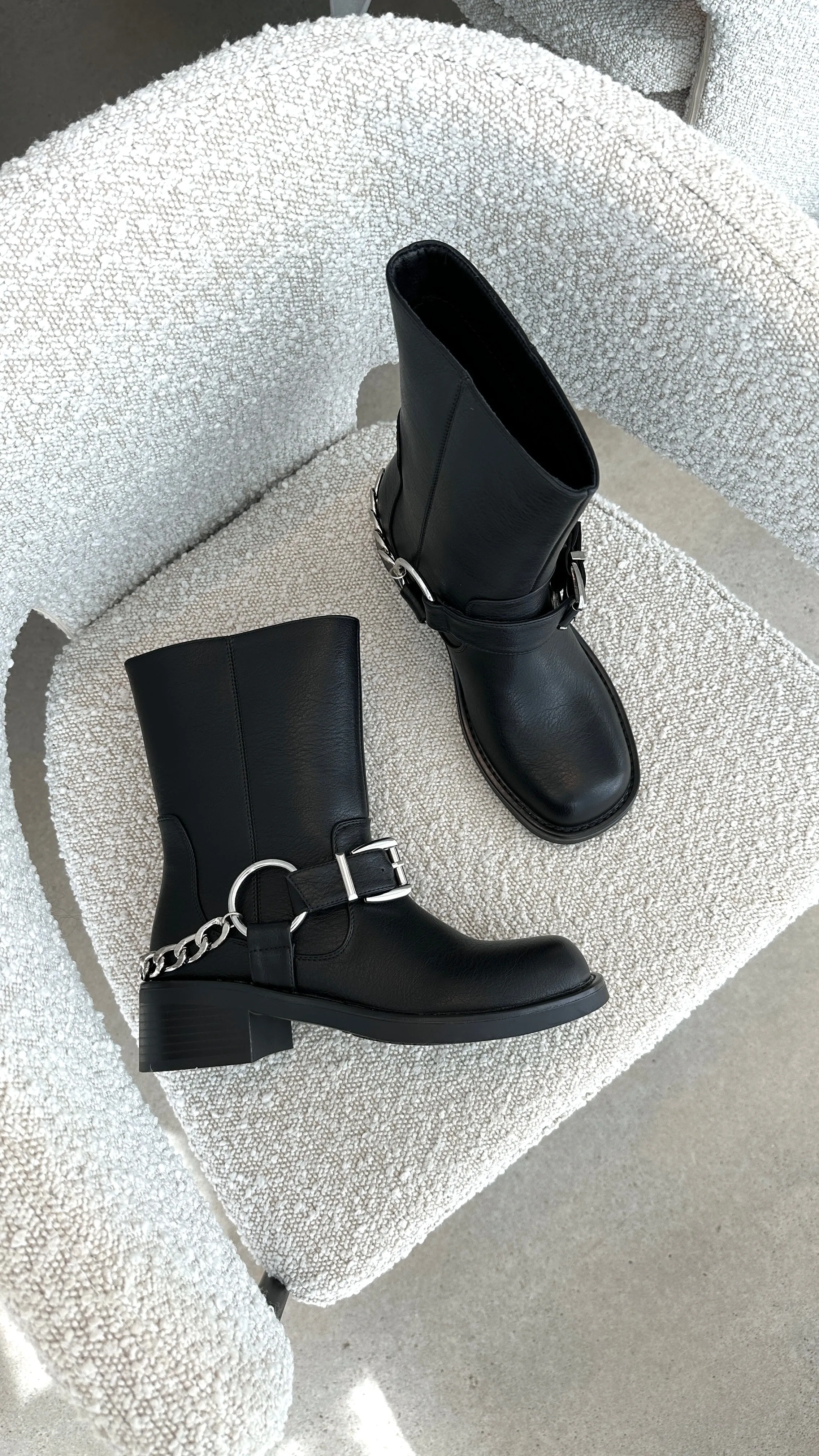 Oskar Boots - Black