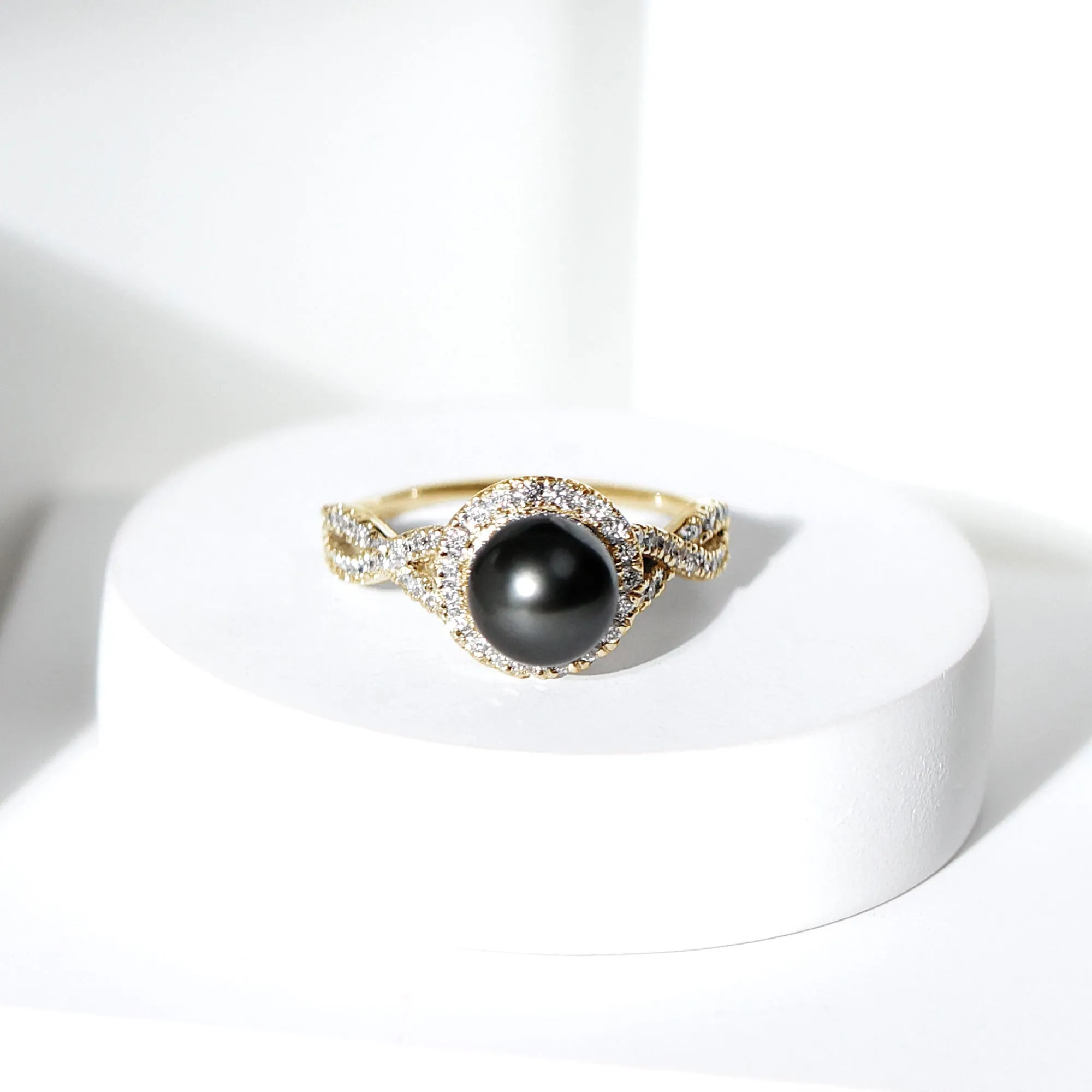 Spiral Shank Tahitian Pearl Solitaire with Diamond Side Stone Ring