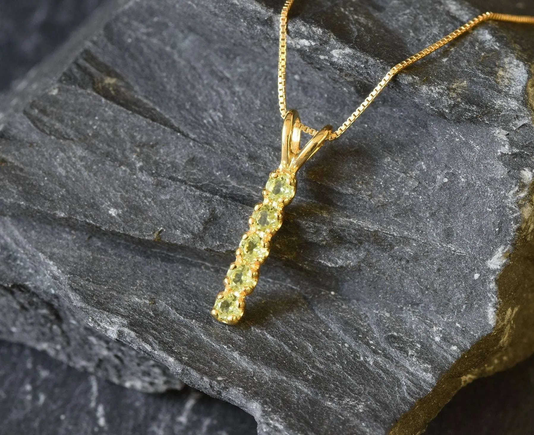 Vertical Peridot Pendant - Natural Peridot Necklace, Gold Peridot Necklace